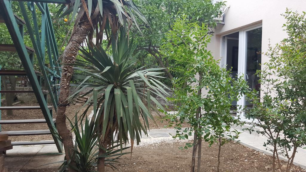 Garden Apartmant Near Sea Котор Экстерьер фото